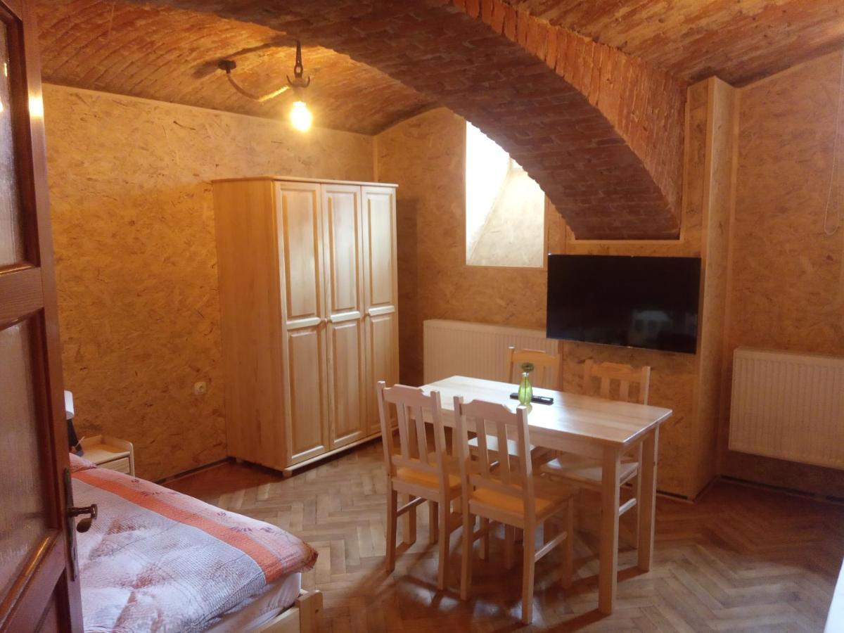 Pension Fontana Свитави Экстерьер фото
