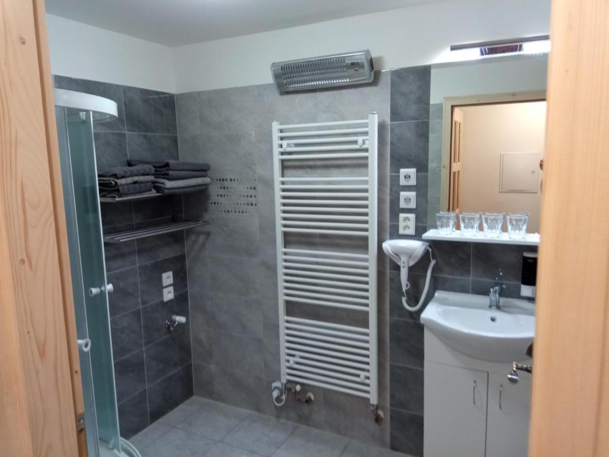 Pension Fontana Свитави Экстерьер фото